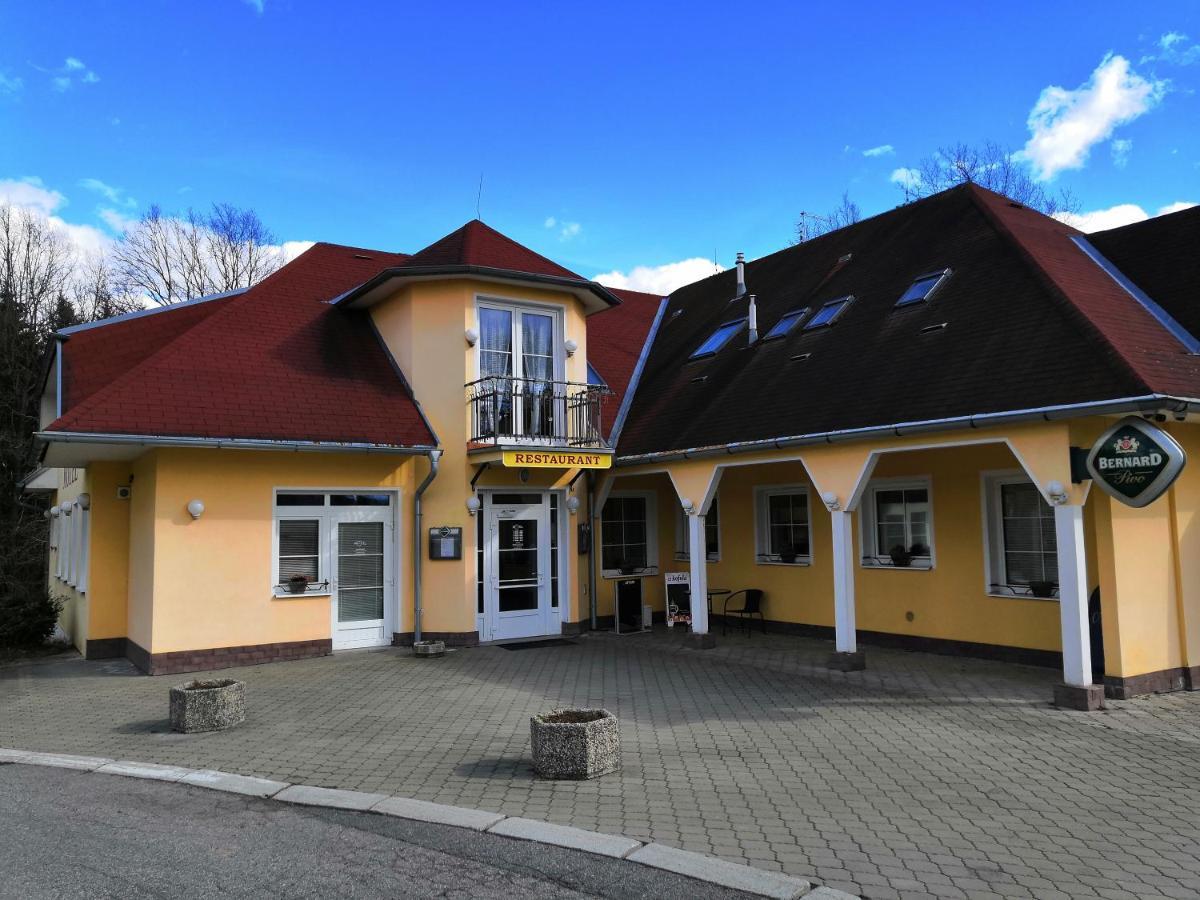 Motel Velky Rybnik Dehtare  外观 照片
