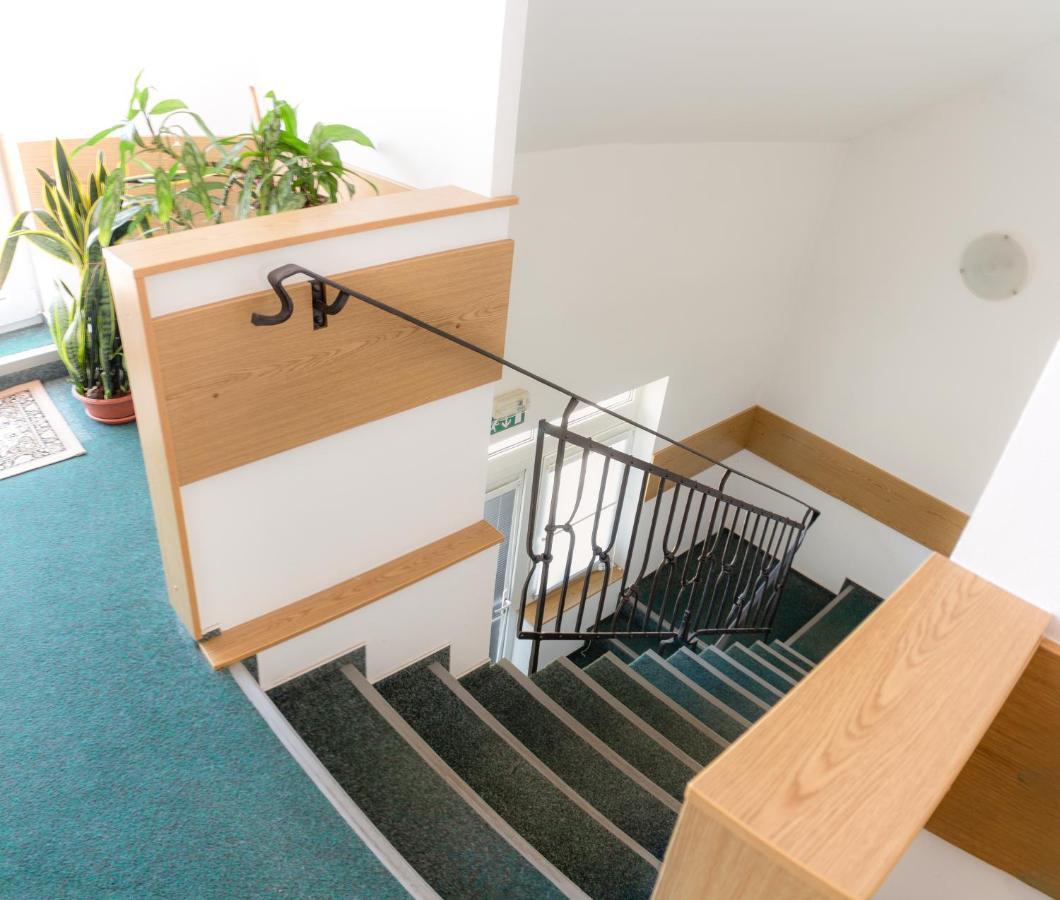 Motel Velky Rybnik Dehtare  外观 照片
