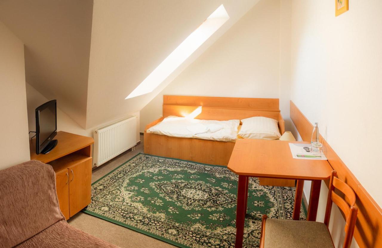 Motel Velky Rybnik Dehtare  外观 照片