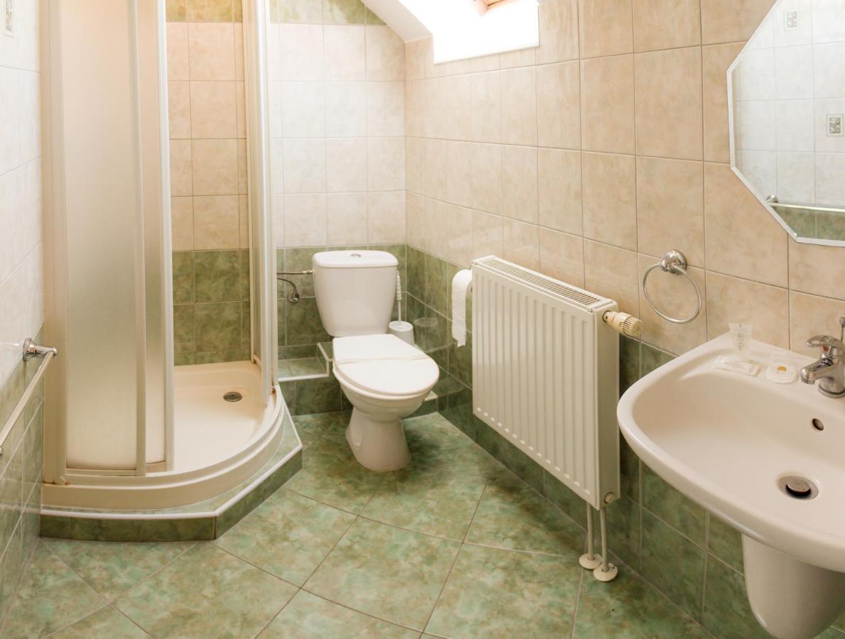 Motel Velky Rybnik Dehtare  外观 照片