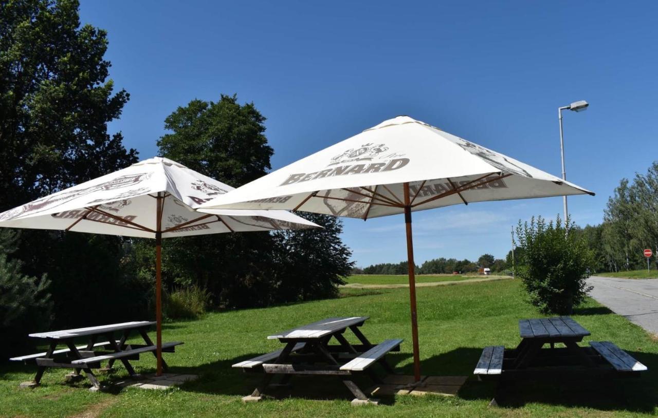 Motel Velky Rybnik Dehtare  外观 照片